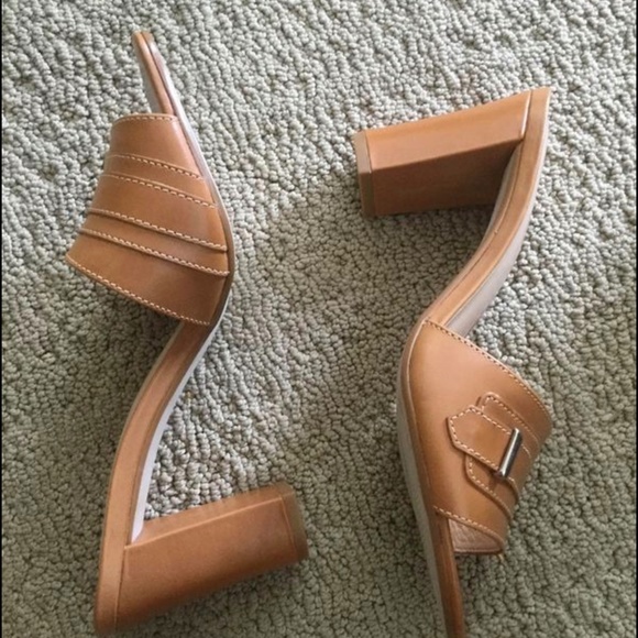 Talbots Chunky Heel Sandals women’s leather sandals, Brand new! size 6B - Picture 5 of 9